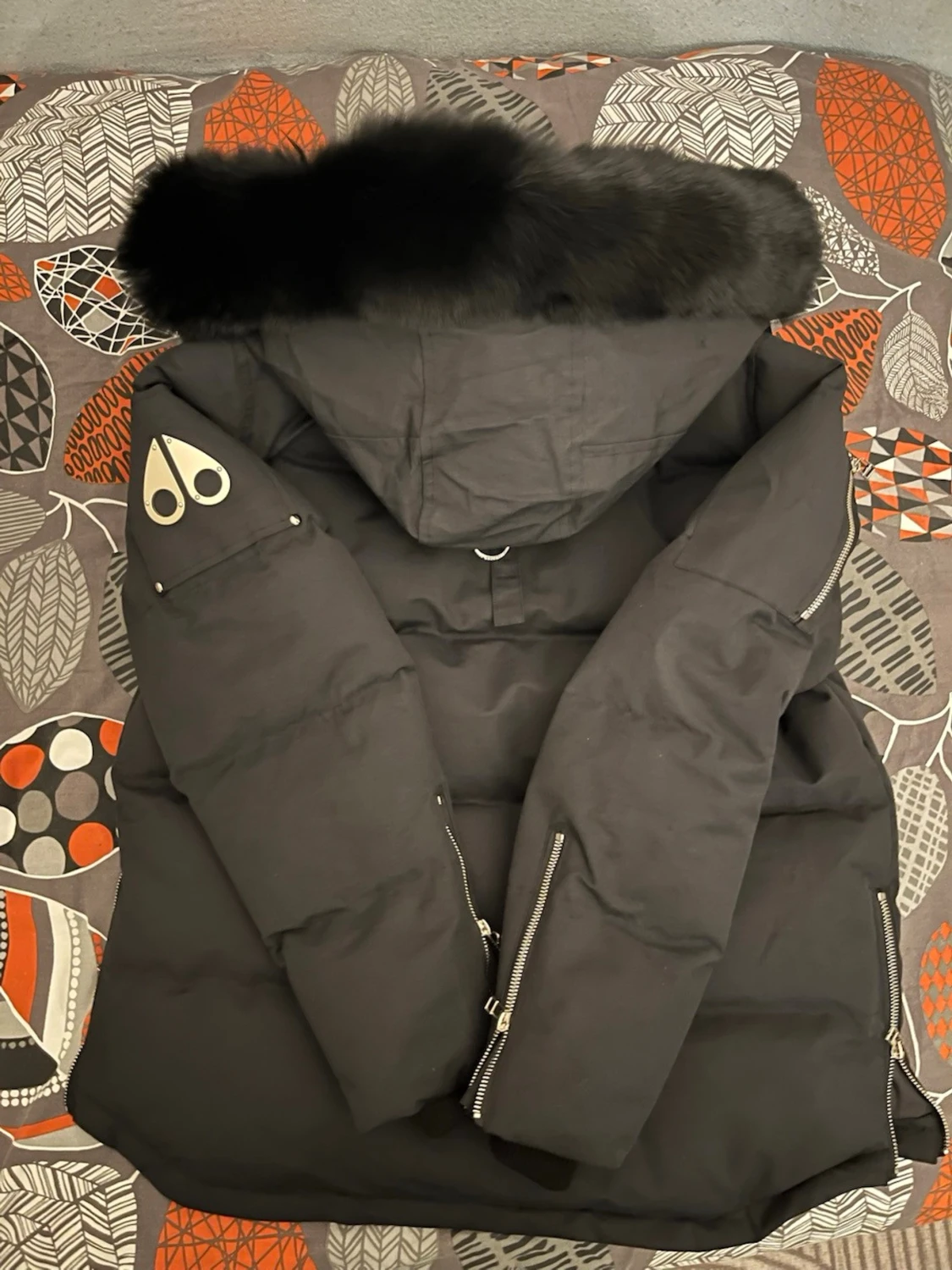 Svart dunjacka Moose Knuckles L - 6