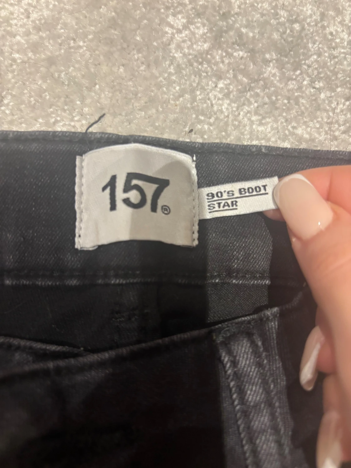 Svarta bootcut jeans från 157, strl 150 - 1