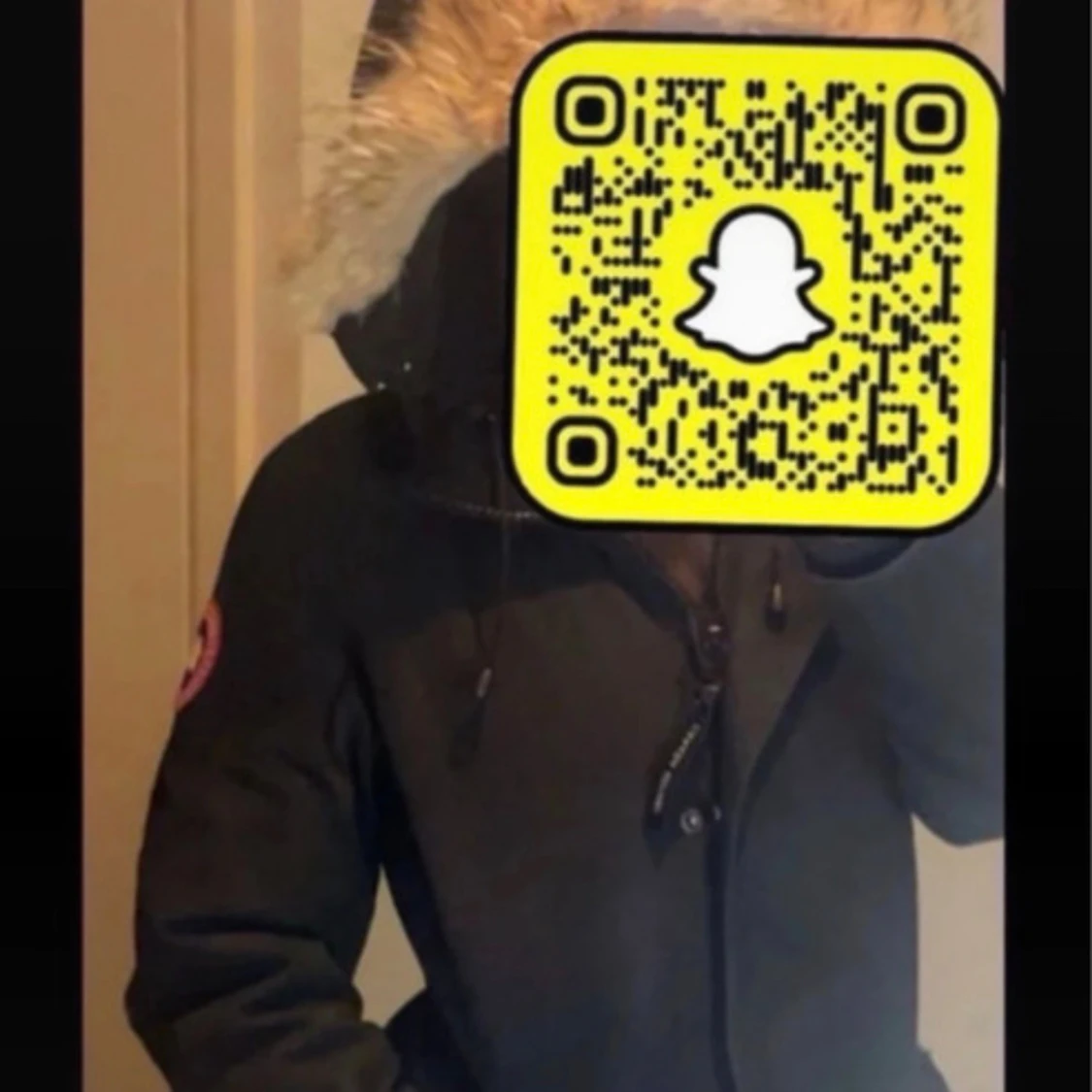 Canada goose jacket - 3