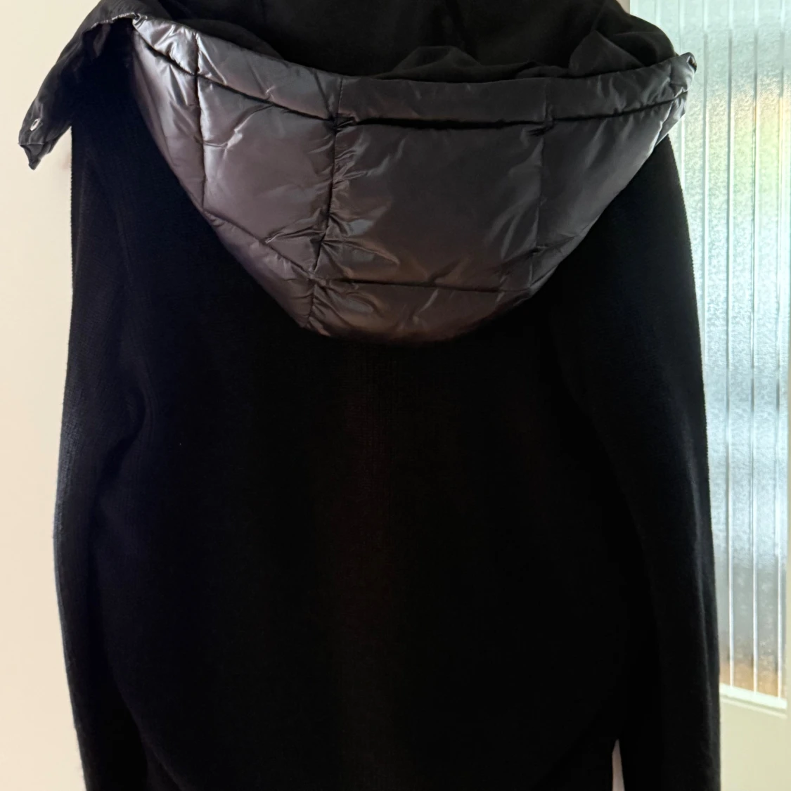 Svart dunväst från Sixties med huva - 1