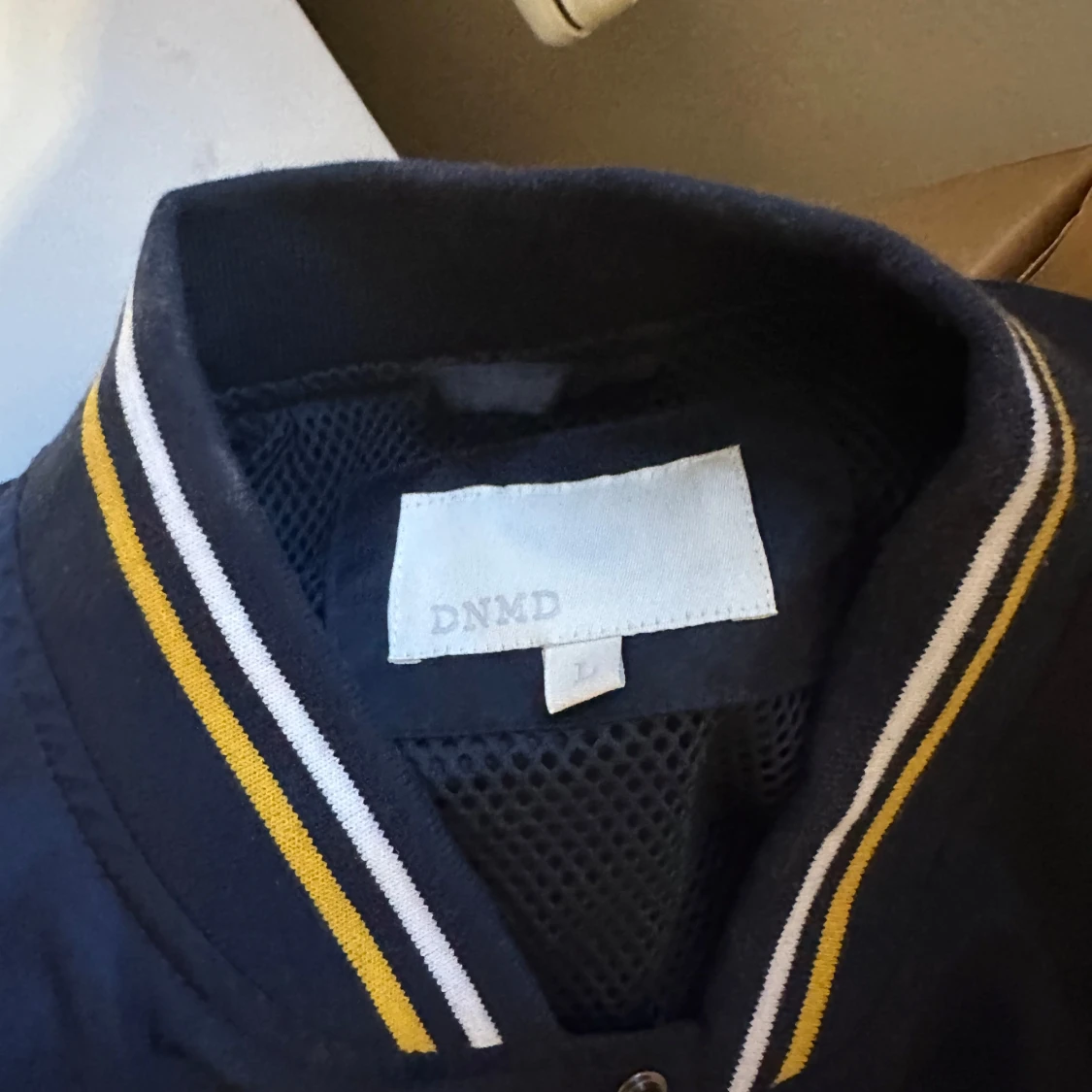 Blå bomberjacka från DNMD med patch - 2