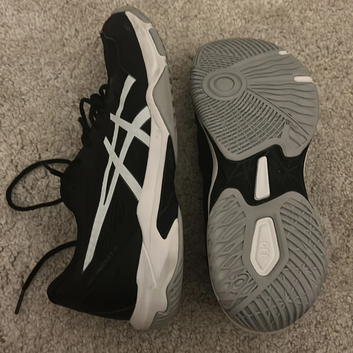 Svarta inneskor asics - 4