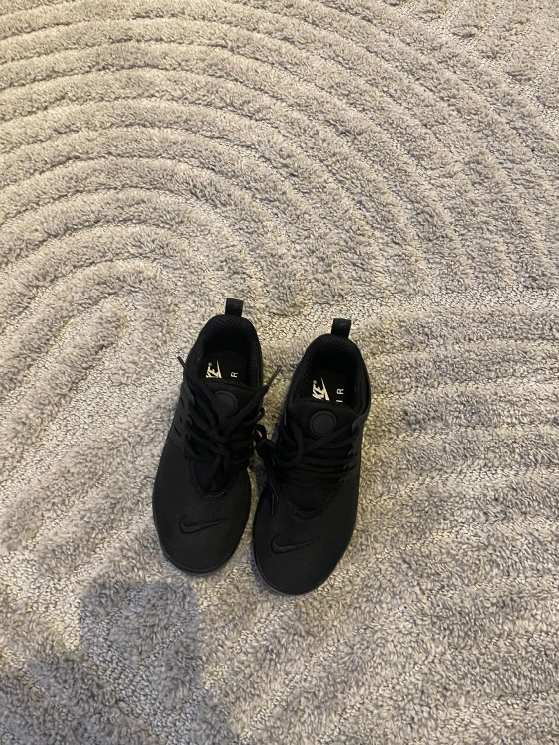 Svarta Nike Presto sneakers - 1