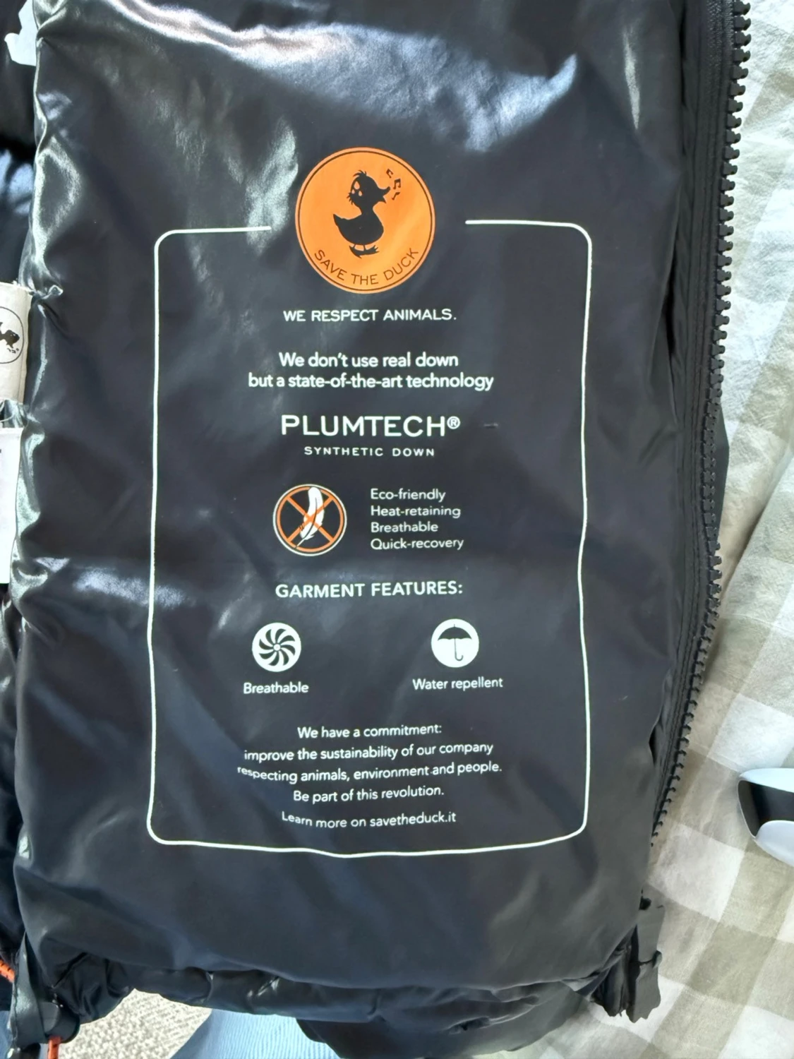Svart pufferjacka från Save The Duck - 2