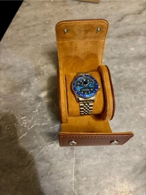 Elegant Klockbox  - Förvara din klocka rätt