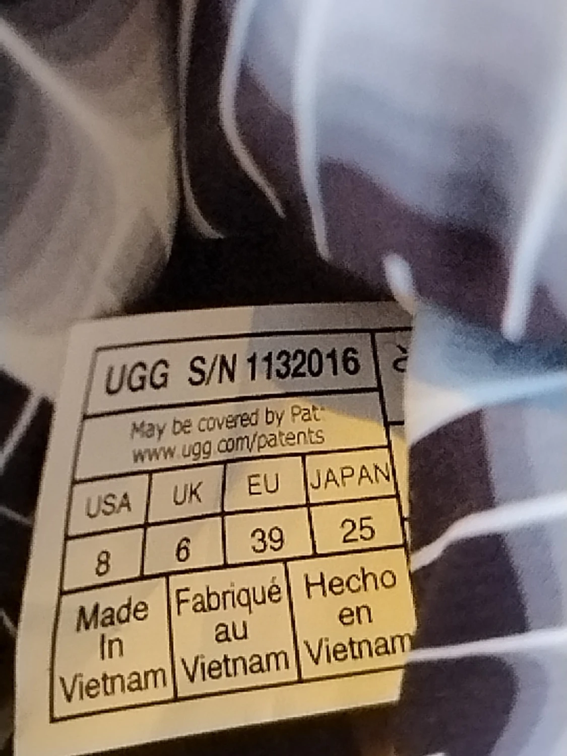 Helt nya  Svarta UGG boots med snörning, strl 39 - 3