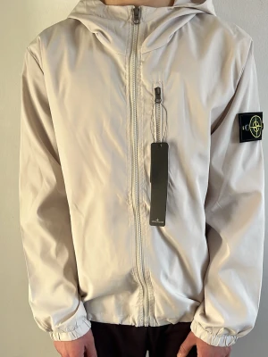 Stone Island vindjacka  - Storlek S passar M, 
