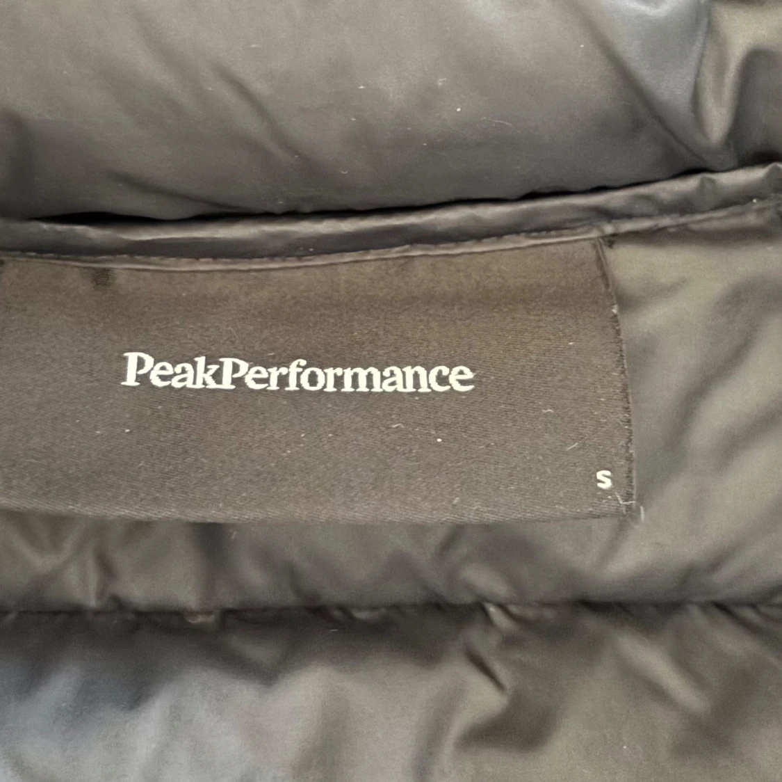  Peak performance Frost Down Puffer Jacket  DAM - 2