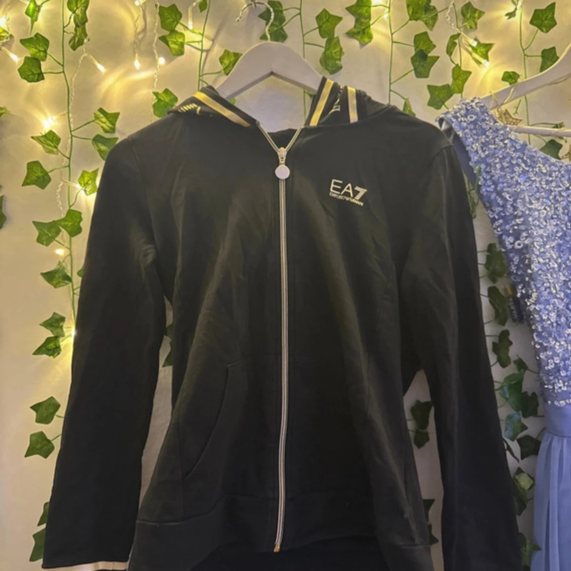 Svart zip-hoodie EA7 Emporio Armani