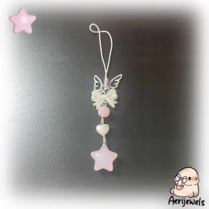 Pink star - 100% handgjord av mig! Kontakta gärna innan du trycker på köp nu🫶🏻