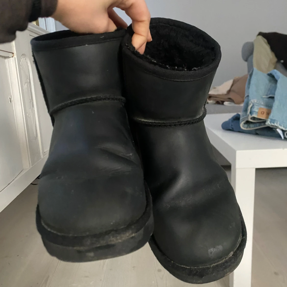Svarta uggs storlek 39 - 3