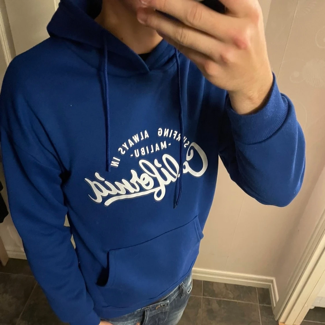 Blå hoodie  - 1