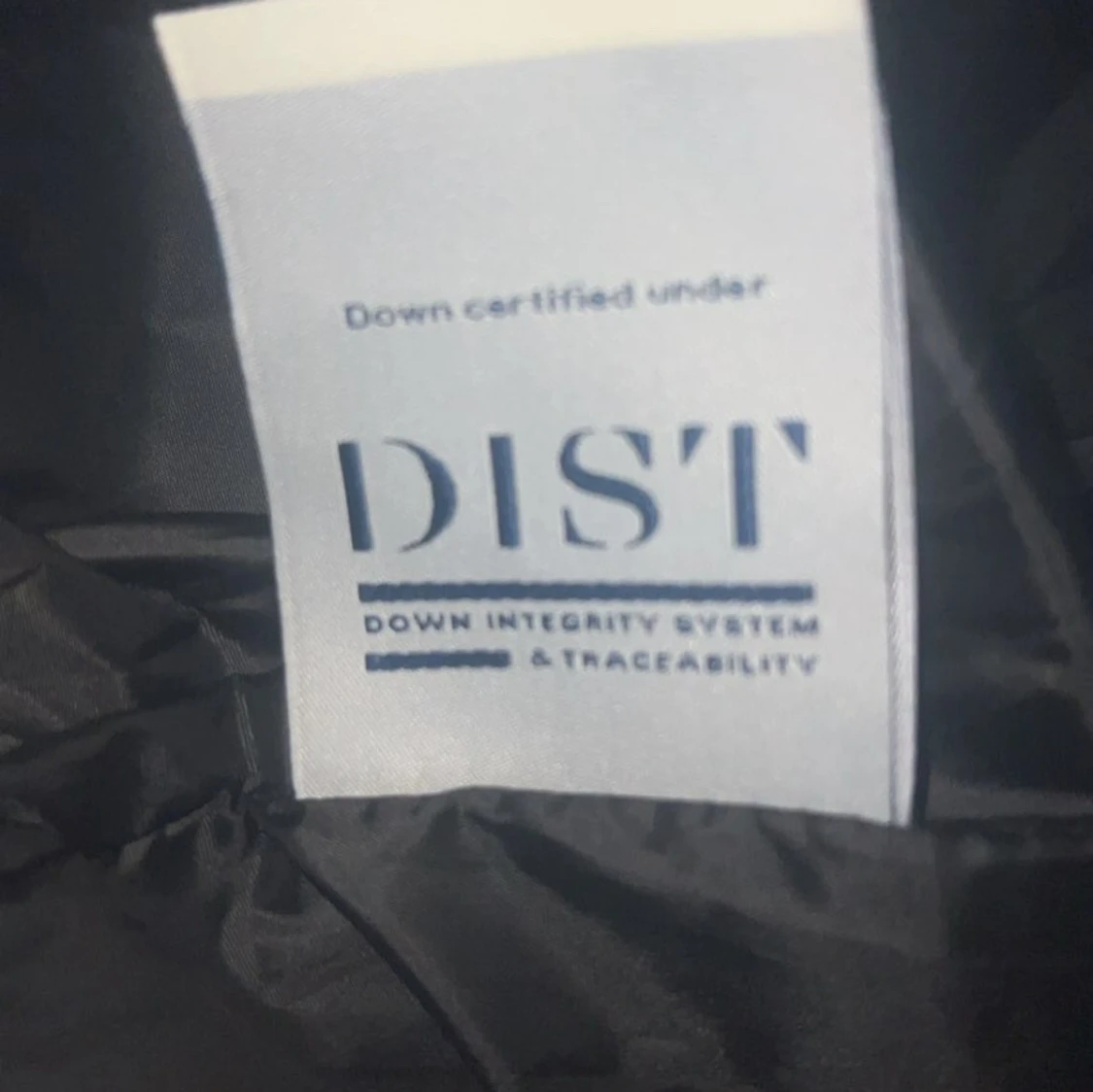 Svart dunjacka från Moncler - 2