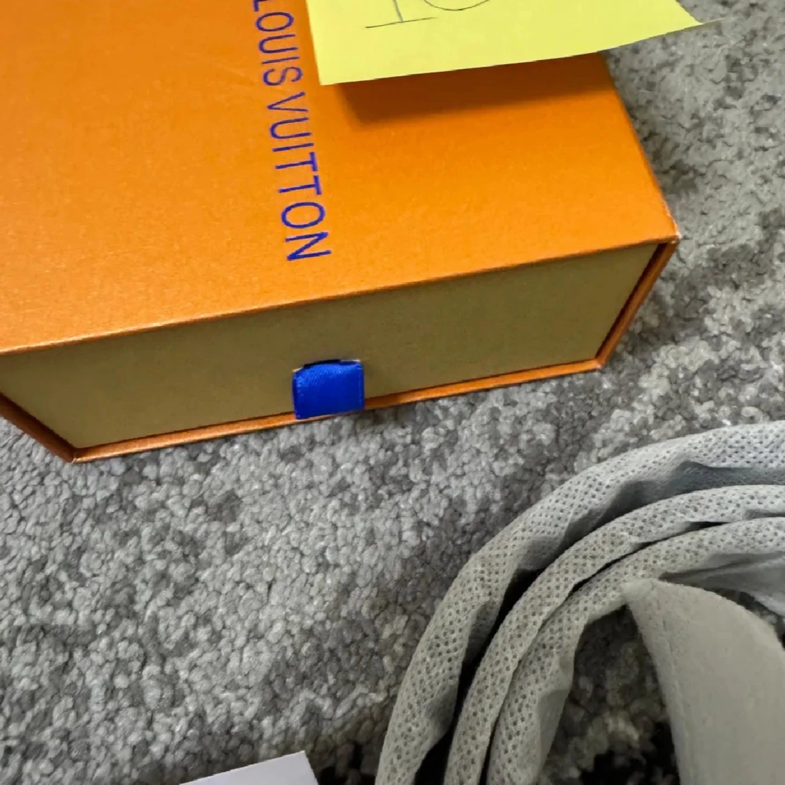 Svart Lou** Vui**** skärp i skinn - 3