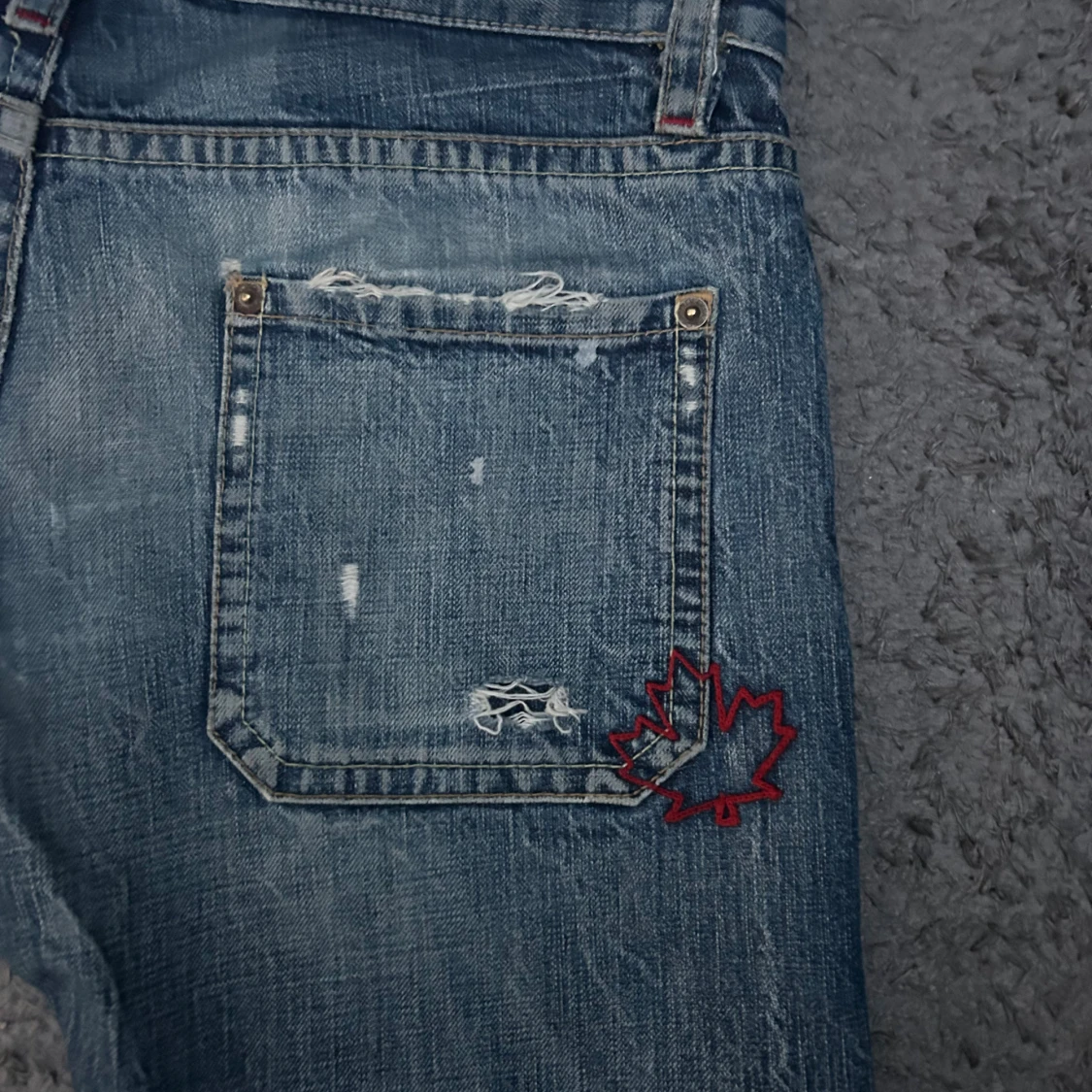 Dsquared2 jeans med slitningar - 3