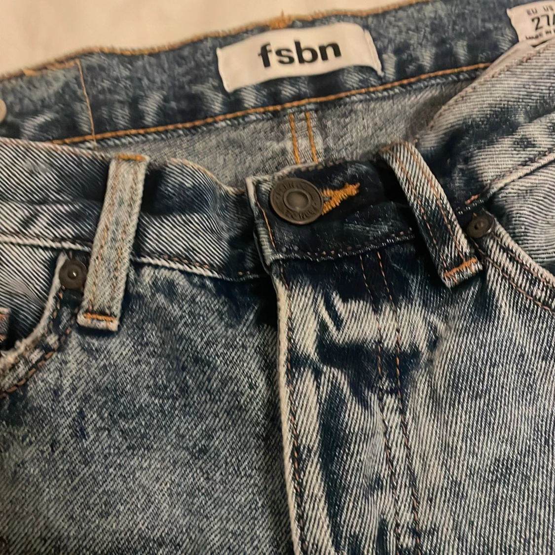 Distressed jeans från FSBN, blå 27/32 - 1