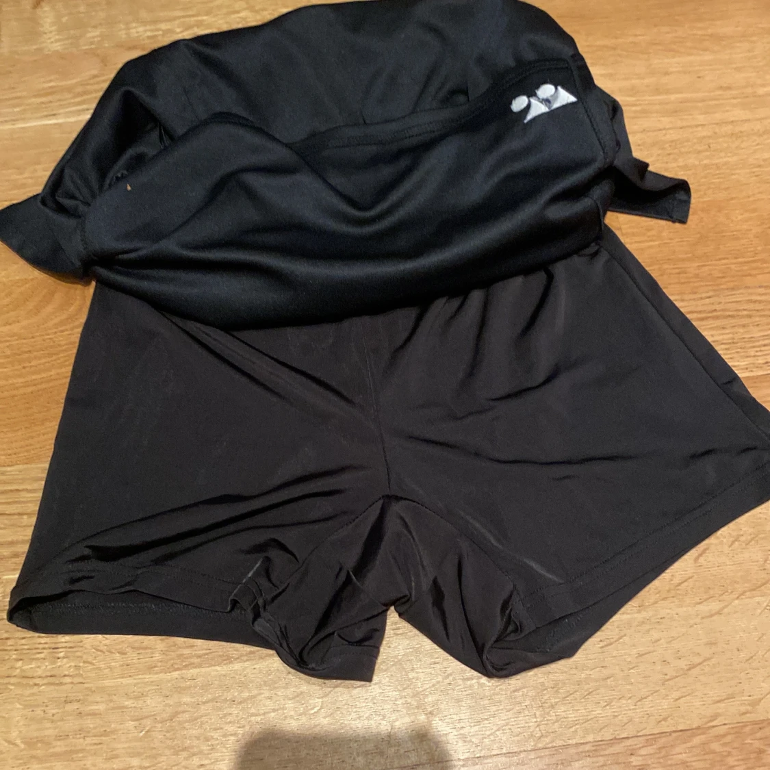 Yonex - Svart sportkjol - storlek L - Badminton  - 1