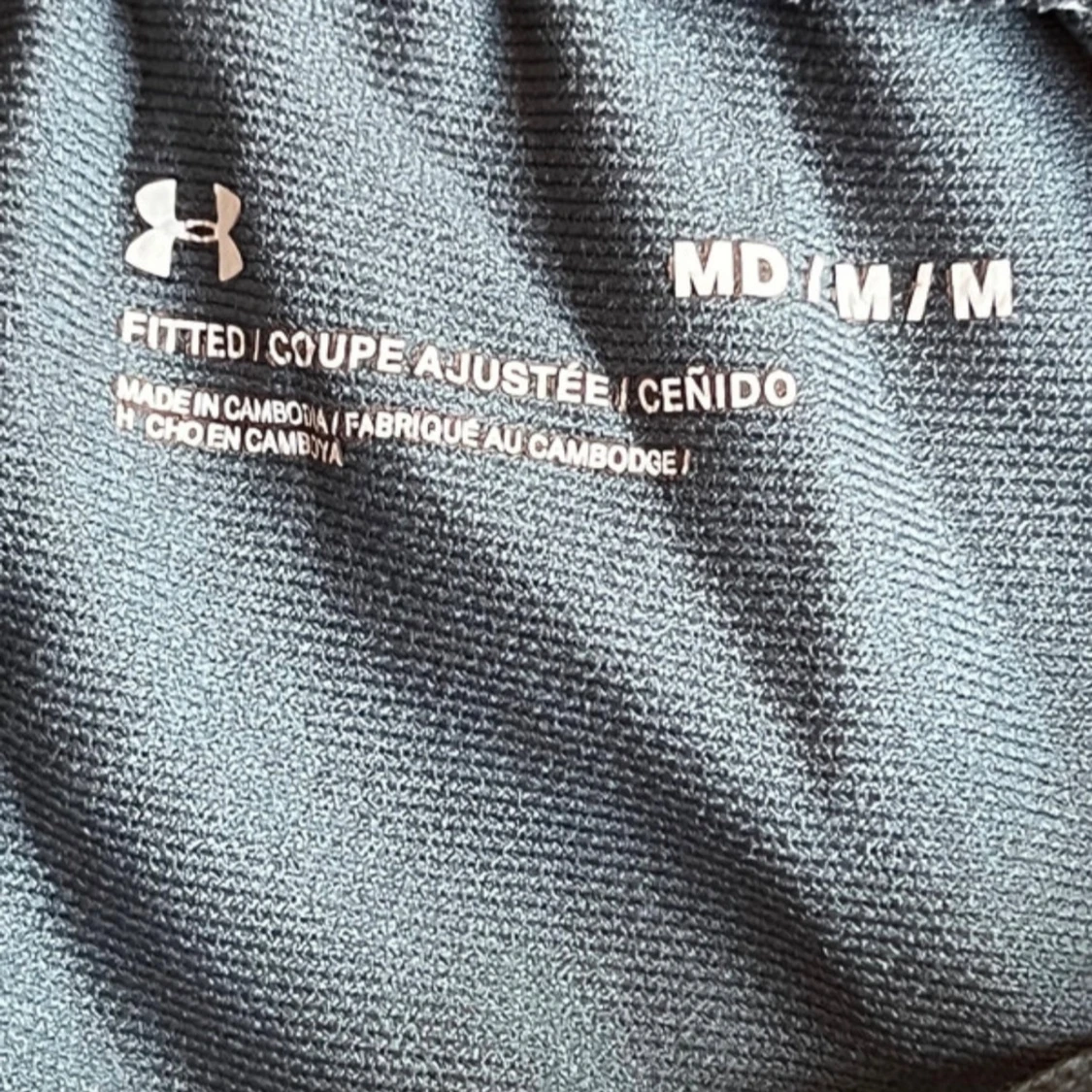 Grå träningsbyxor från Under Armour - 2