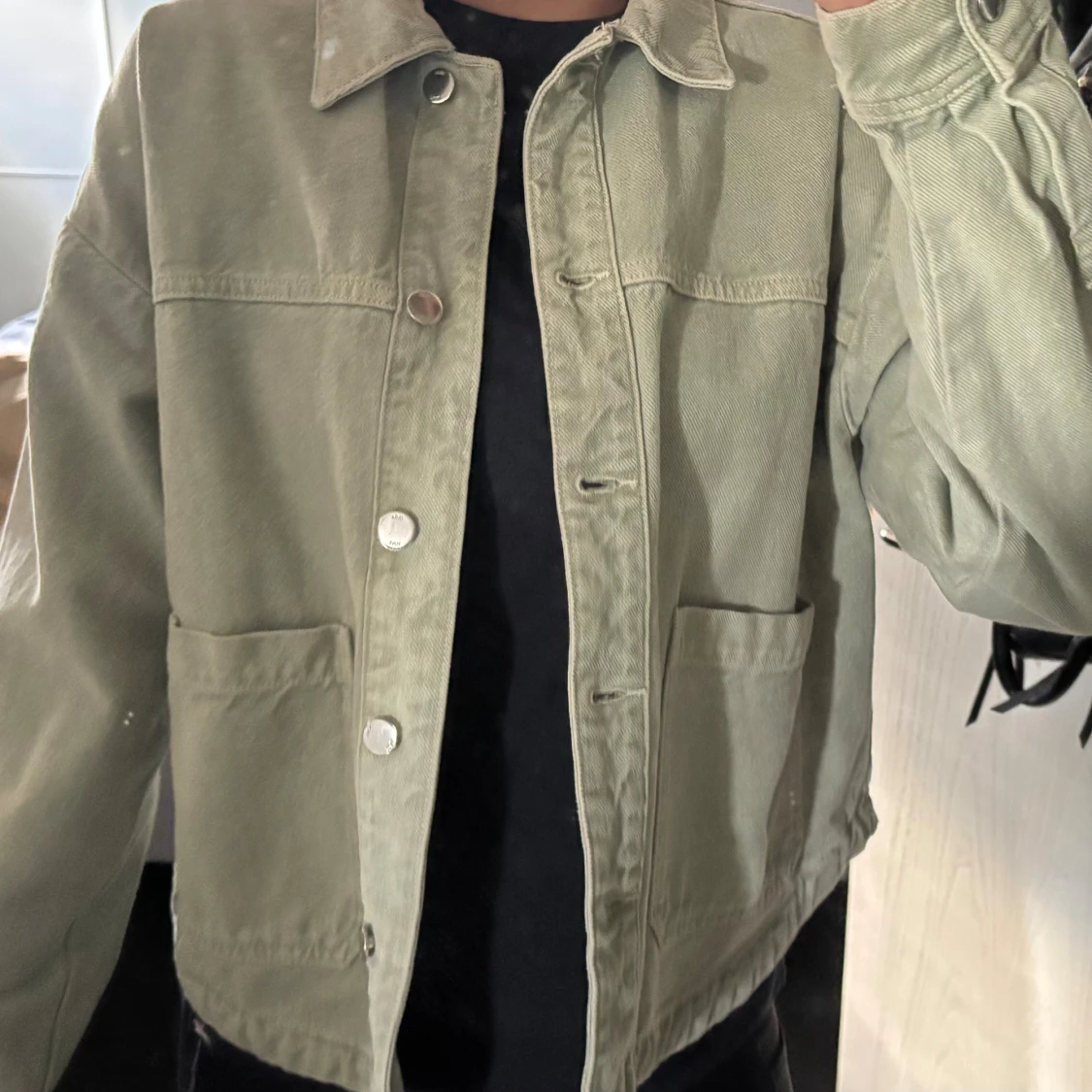 Grön jeansjacka från Zara XS - 2