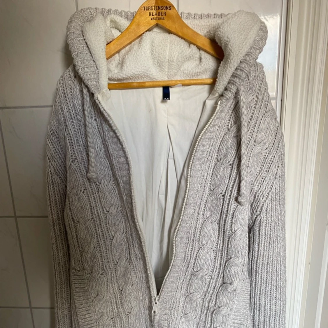 Stickad cardigan