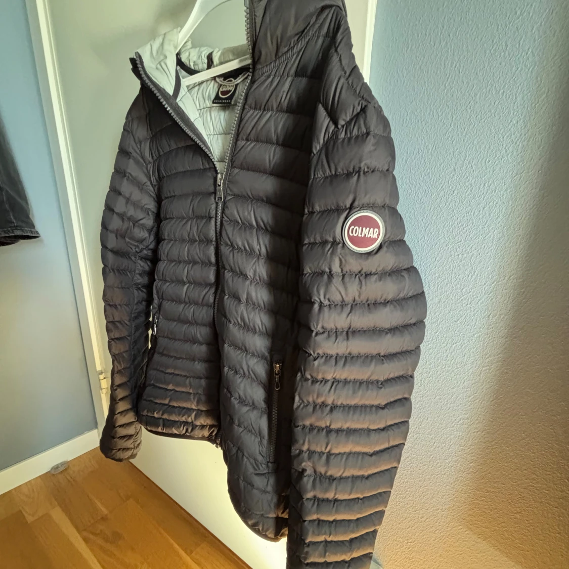 Colmar pufferjacka i svart - 1