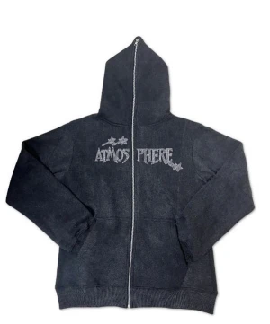 Rhinestone full zip hoodie Medium, i färgen washed grey - Full zip rhinestone hoodie i storlek Medium och färg washed grey. Helt ny och oanvänd. Hoodien är ifrån Atmosphere Clothing och detta är en otroligt limiterad hoodie som är väldigt unik. Passar perfekt nu till vintern och kyliga dagar med full zip ❄️Hör av dig vid minsta fundering 👌🏼