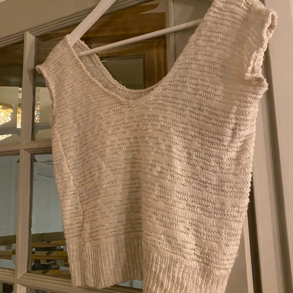 Vit stickad topp