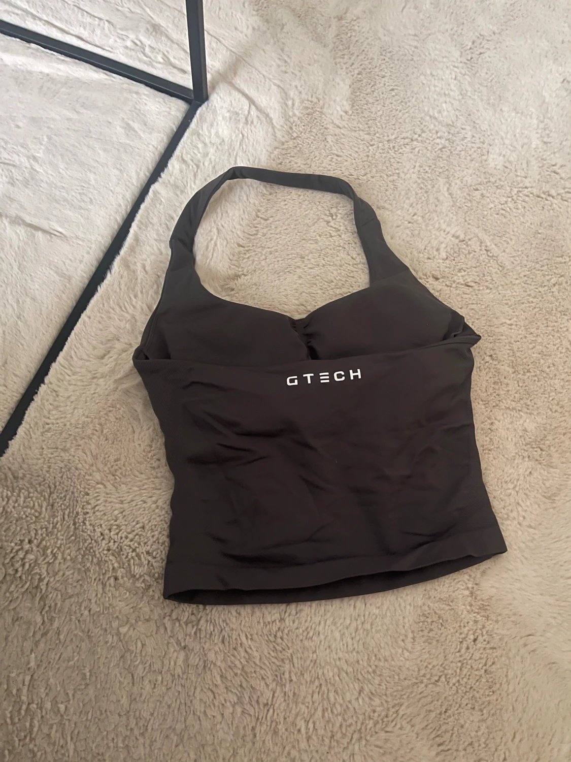 Svart linnetopp från GTECH