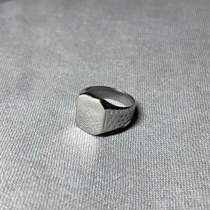 Silver Watchline Signet - 7.5. Rostfri