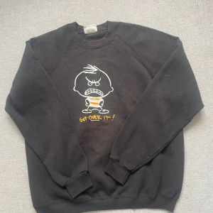 Cool Lee tröja - Sweatshirt från Lee. Retro. Pris kan diskuteras. Passar även M. Hör gärna av dig vid frågor eller fler bilder!