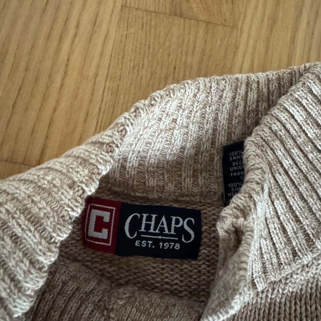 Beige stickad tröja från Chaps - 3