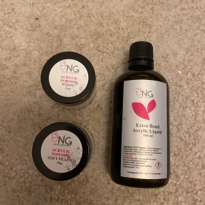 Akryler+akrylvätska - Allt är oanvänt❣️