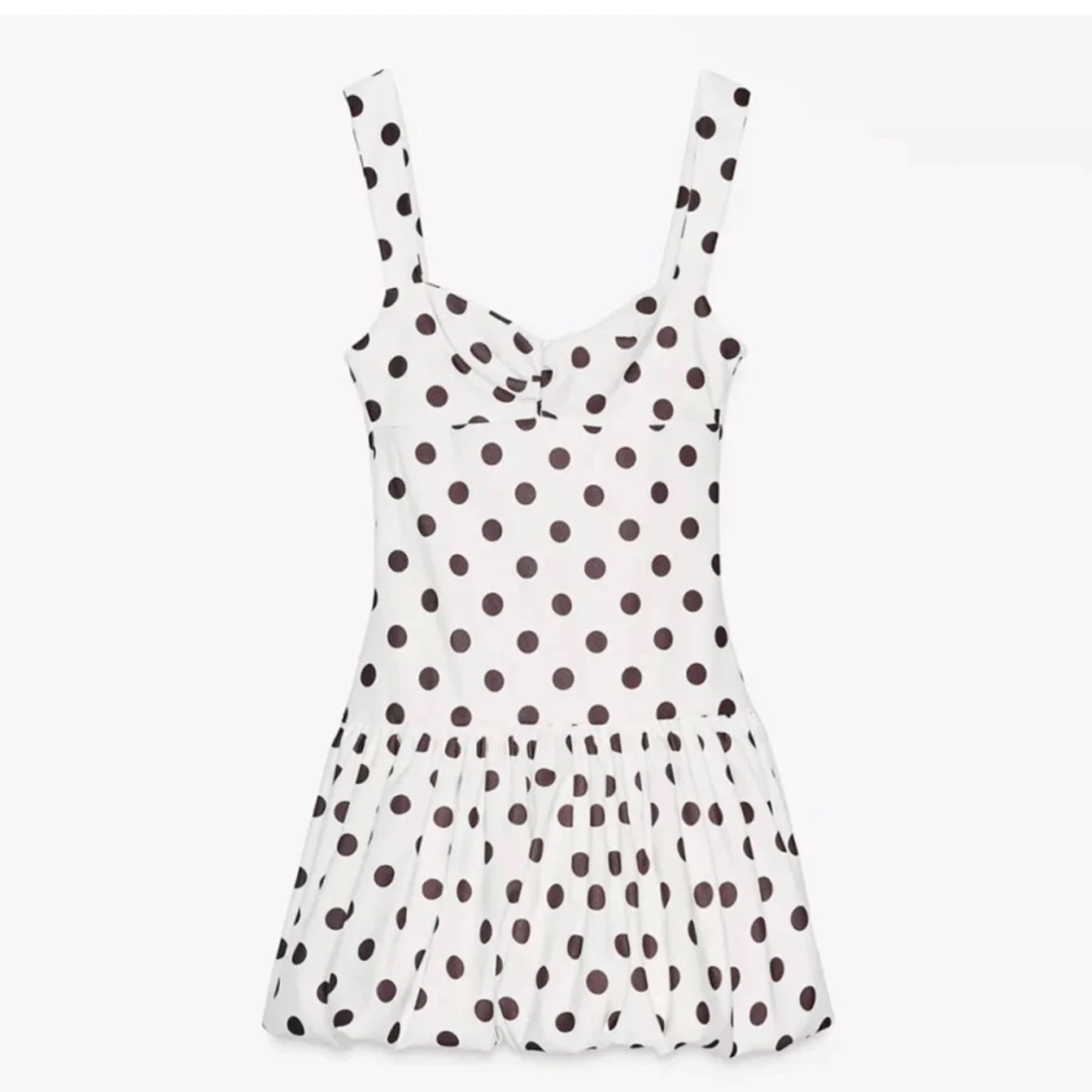 Vit prickig klänning från Zara - 4