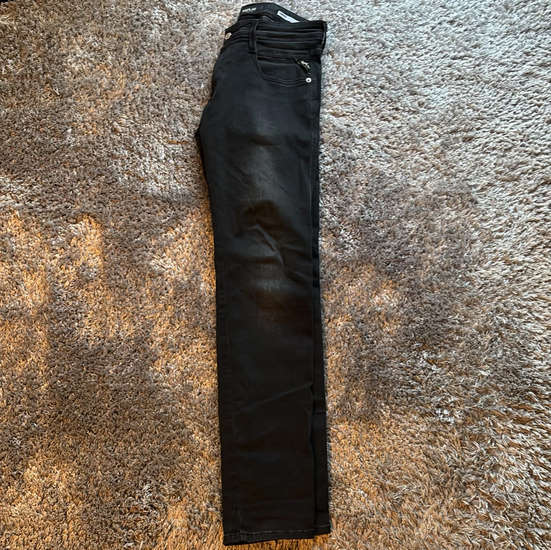 Svarta Replay Anbass  - 1