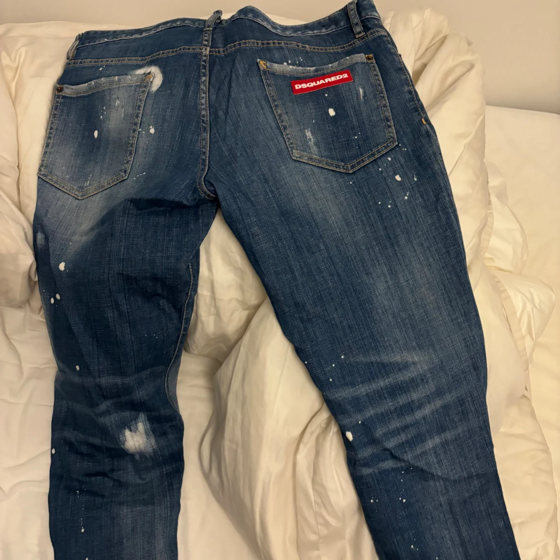 Dsquared2 blå slitna jeans med hål