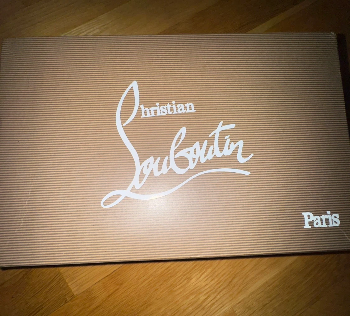 Svarta sneakers från Christian Louboutin - 3