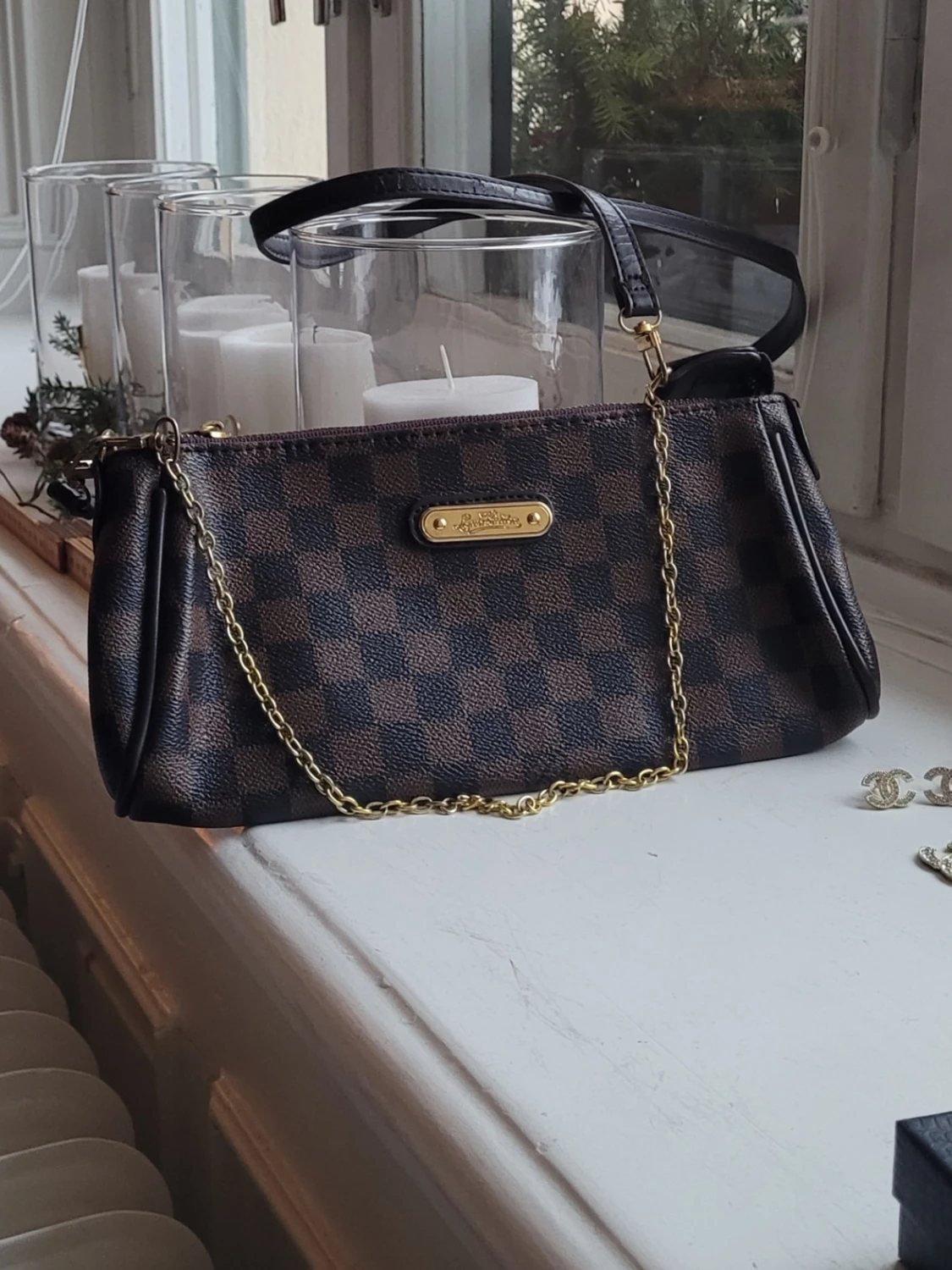 rutig axelväska crossbody axelremsväska