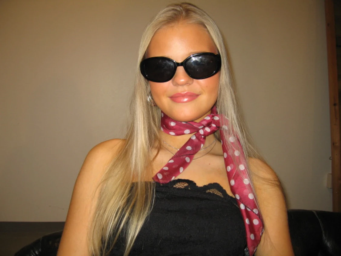 Candy Cane Scarf - 1