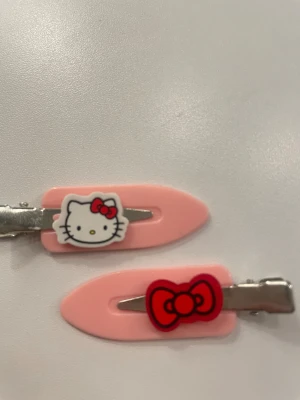 Hello Kitty rosa hårspännen - Hellokitty hårspännen 