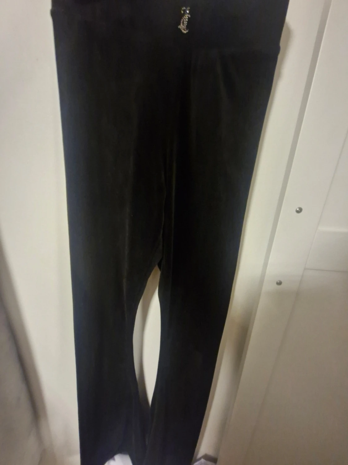 Svarta velourbyxor Juicy Couture XS - 2