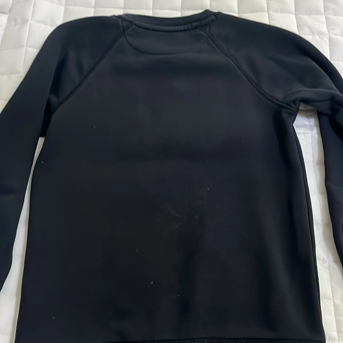 Svart sweatshirt från GANT - 2