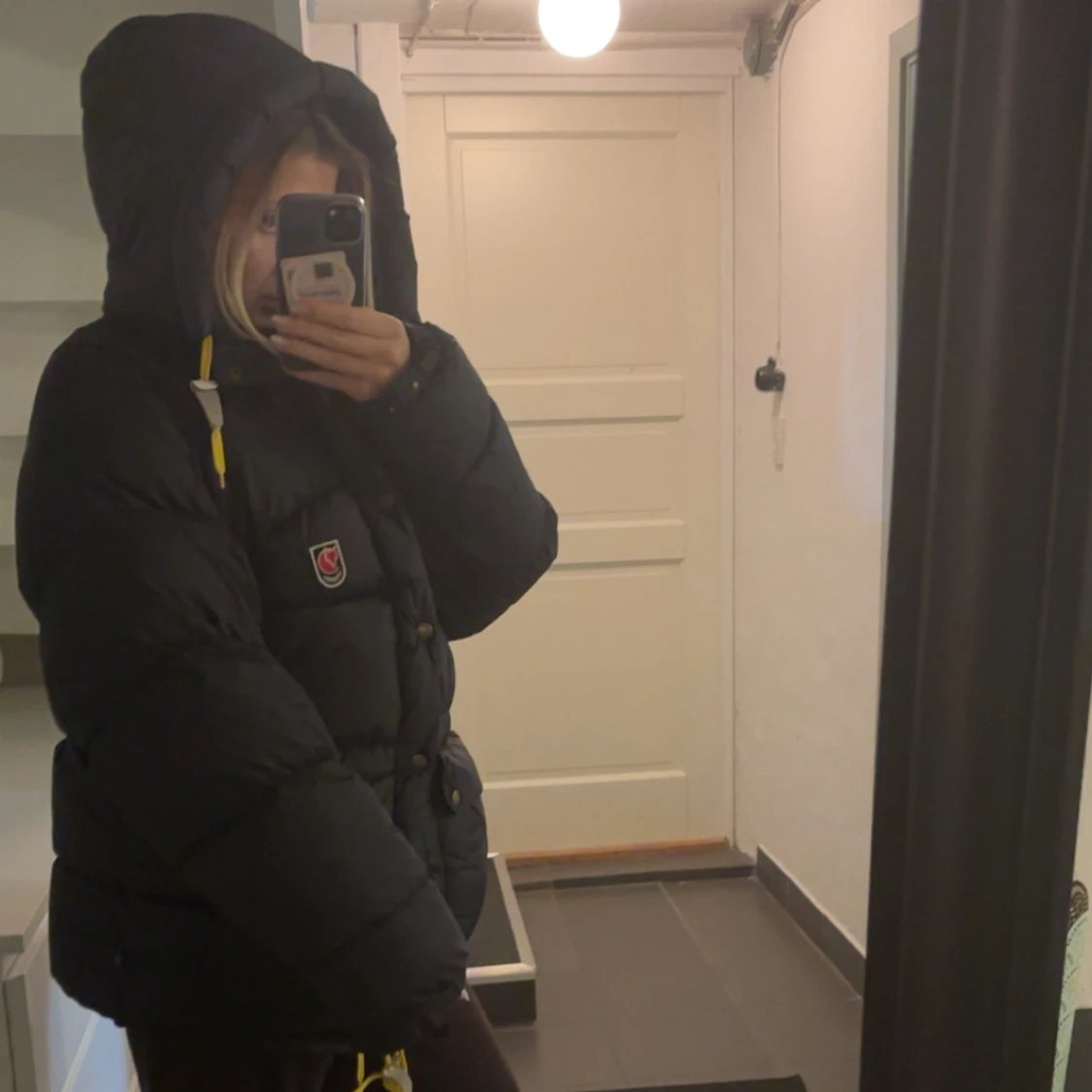 Svart dunjacka från Fjällräven XS - 1