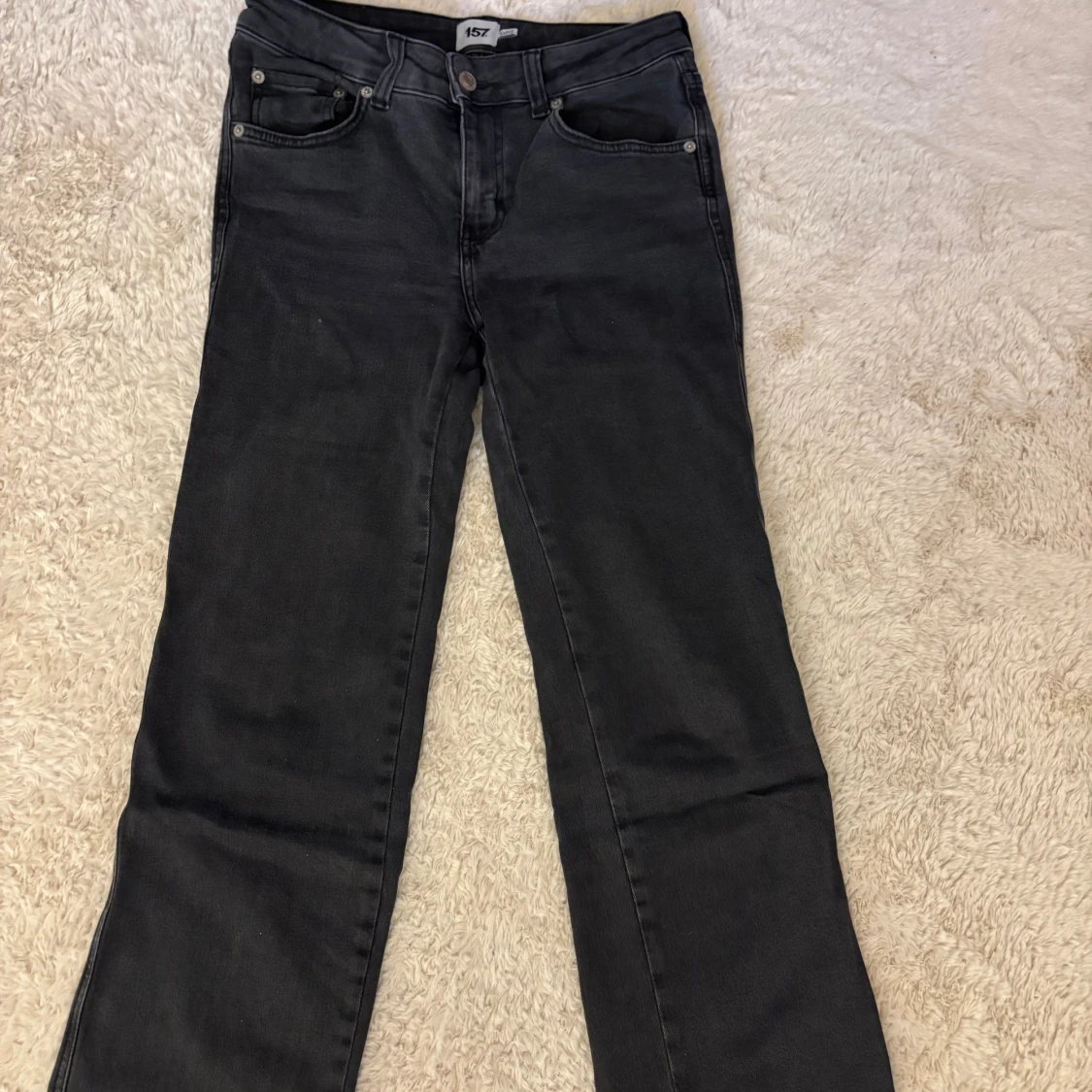 Svarta raka jeans från 157 - 1