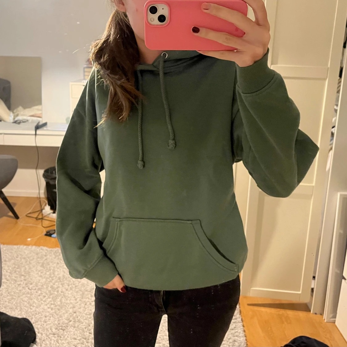 Grön hoodie bikbok
