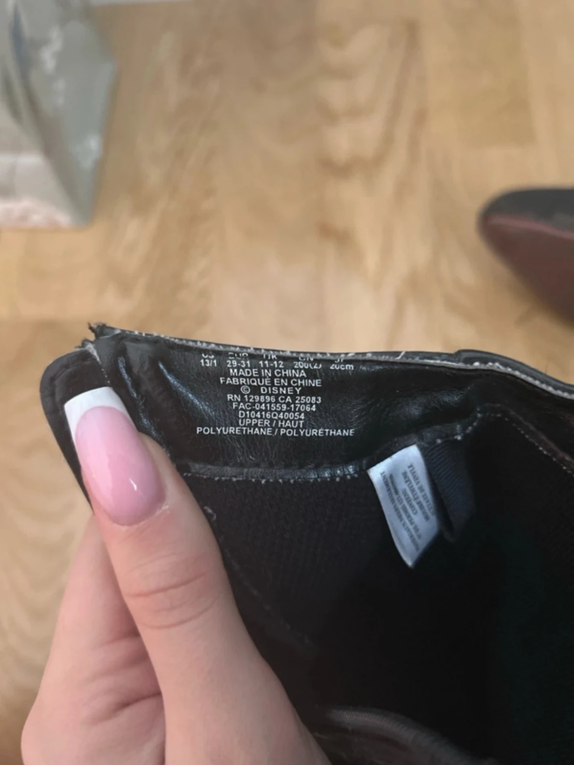 Annas Svarta Disney boots  - 4