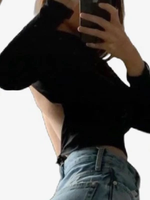 Elegant Open Back Long Sleeve Top | Stylish & Feminine - 🌟 Beautiful open back detail – Adds a touch of elegance and makes this top perfect for evenings out or special occasions. 👚 Long sleeves and fitted silhouette – Combines comfort with a chic, flattering shape. ✨ Soft, high-quality fabric – Feels luxurious and drapes beautifully. 🎀 Versatile and eye-catching – Can be dressed up with a skirt or trousers, or styled down for a trendy daytime look. ⚡ Open to reasonable offers – Ready for a new owner and quick shipping!