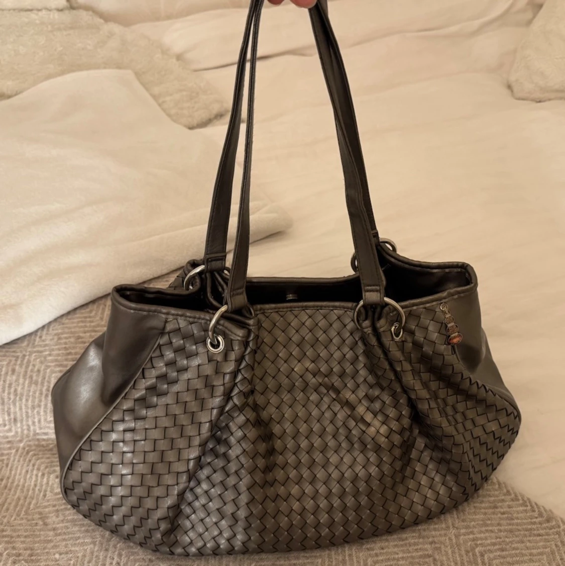 Stor flätad väska - 2