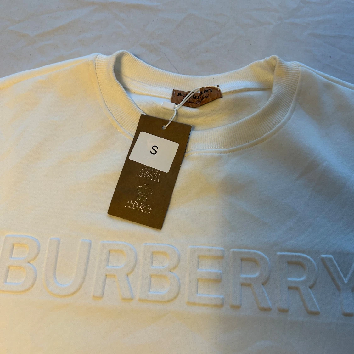 Vit sweatshirt Burberry,  - 1