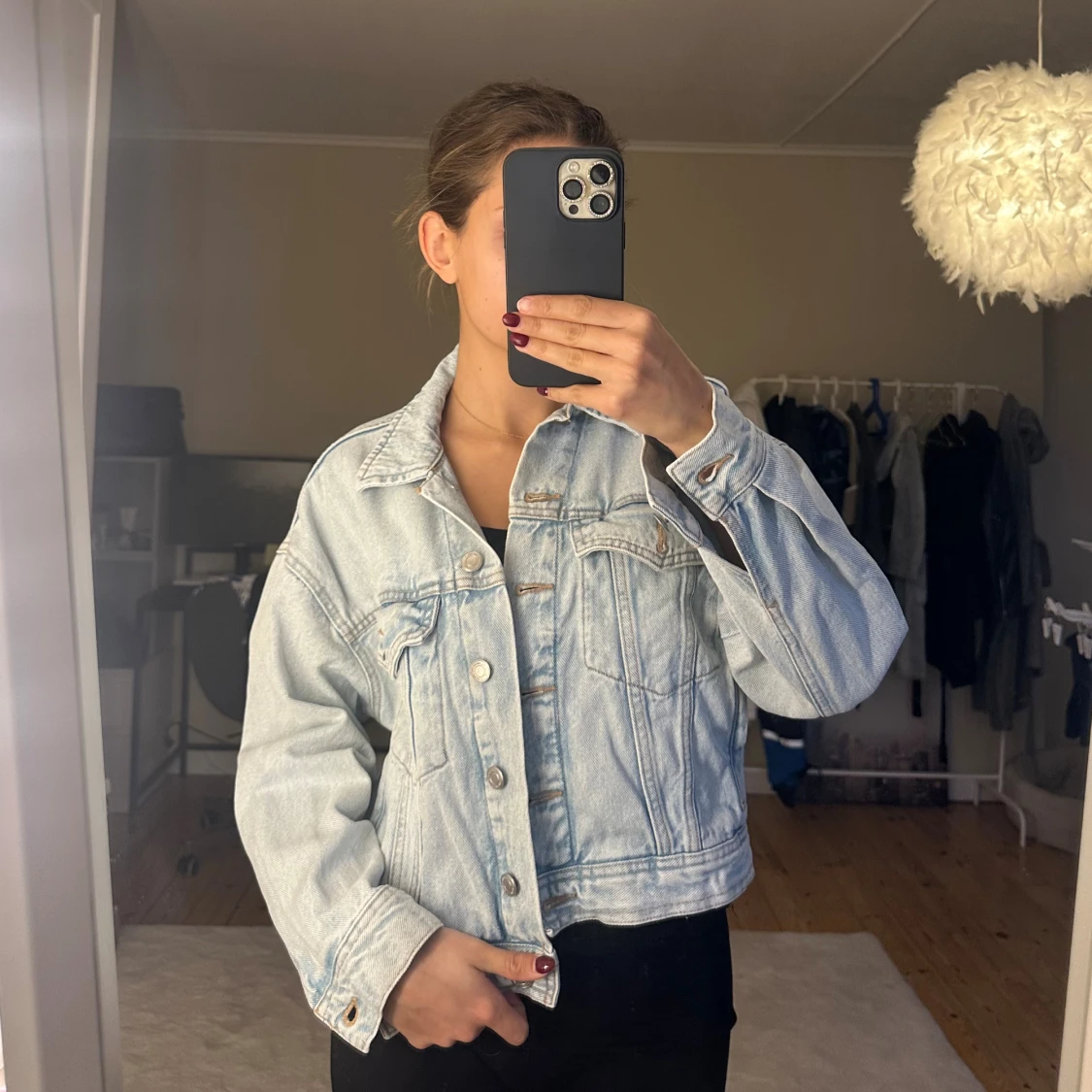 Ljusblå jeansjacka från Pull&Bear🩵 - 2