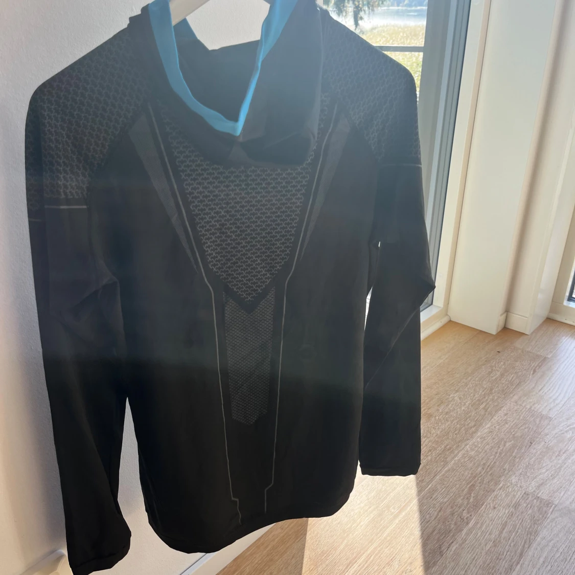 Gymshark onyx hoodie - 2